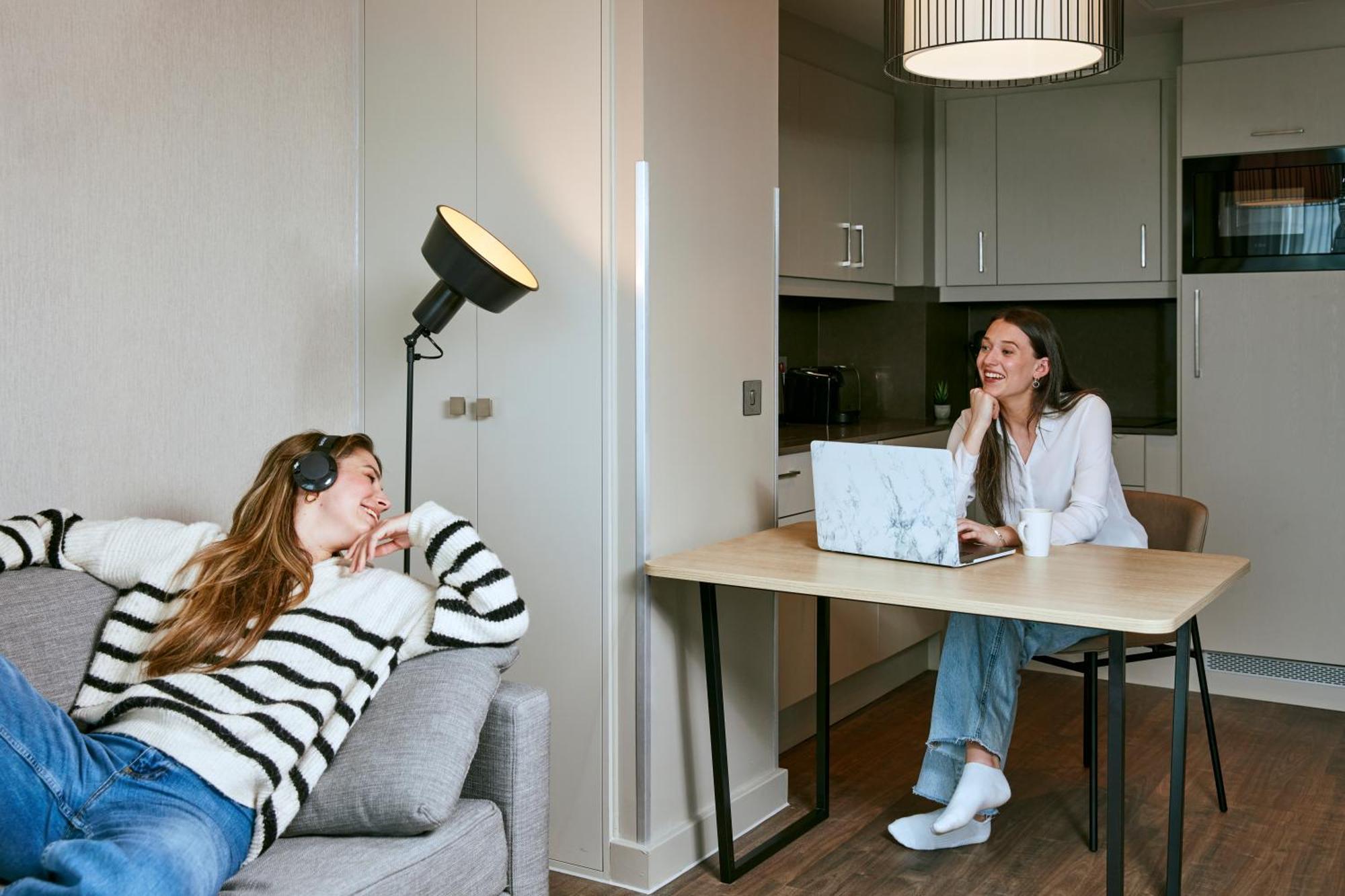 One-Bedroom Apartment,1718554268:JPEG